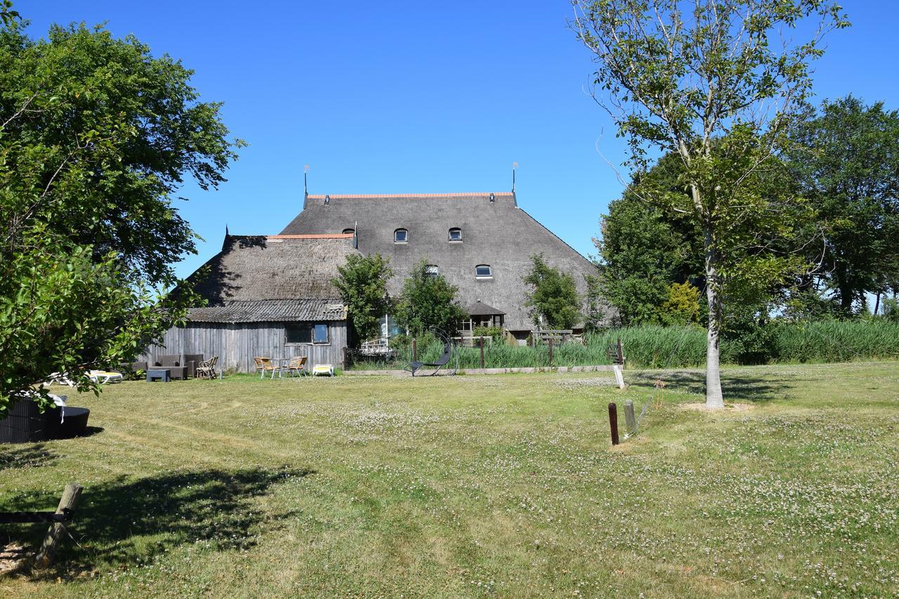 De Hocht Bed & Breakfast Nes  Dış mekan fotoğraf